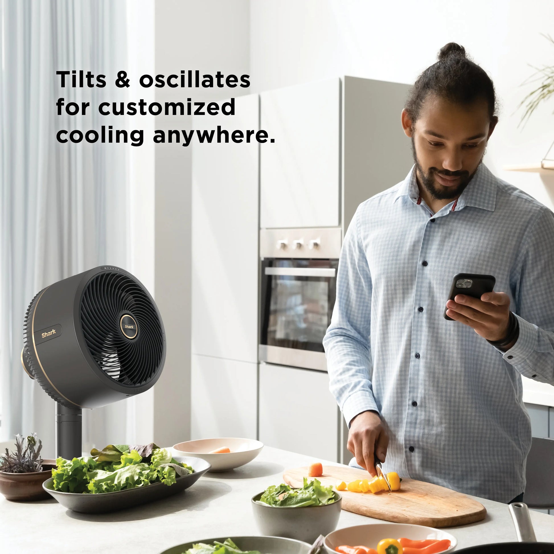 Premium Cordless Mist Cooling Fan