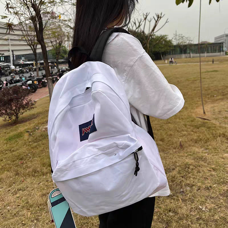 Style image - White